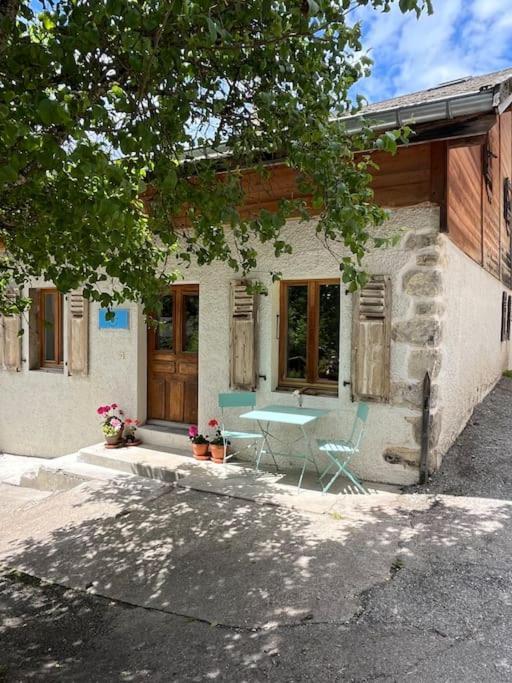 Апартаменти La Pomme De Pin Le Biot Екстер'єр фото